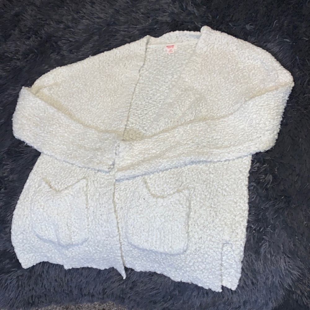 Small white  cardigan